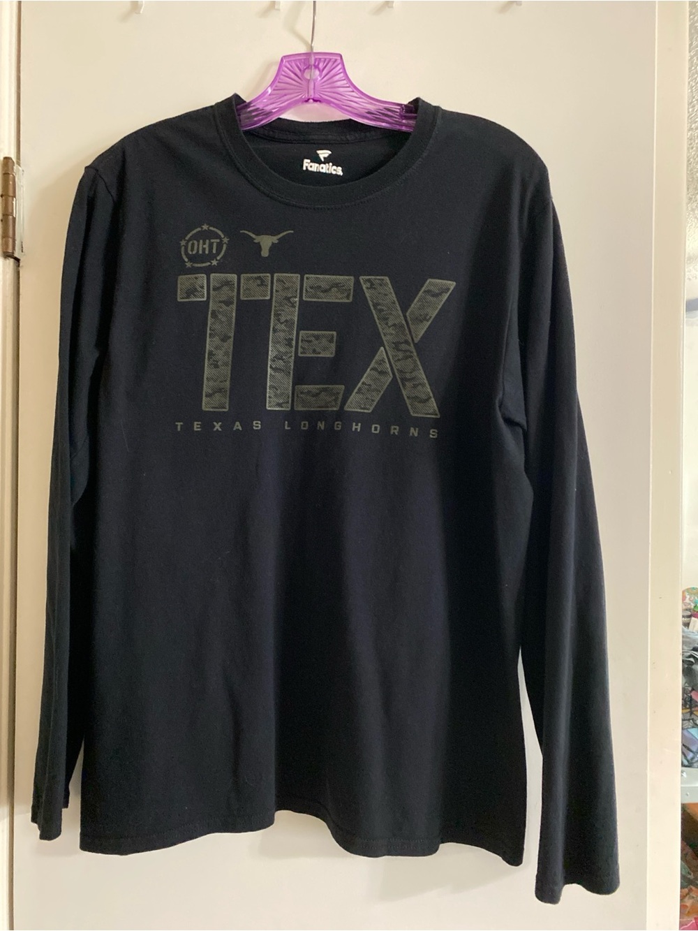 Fanatics Black Texas Longhorns 'TEX' Long Sleeve Tee no defects on graphic